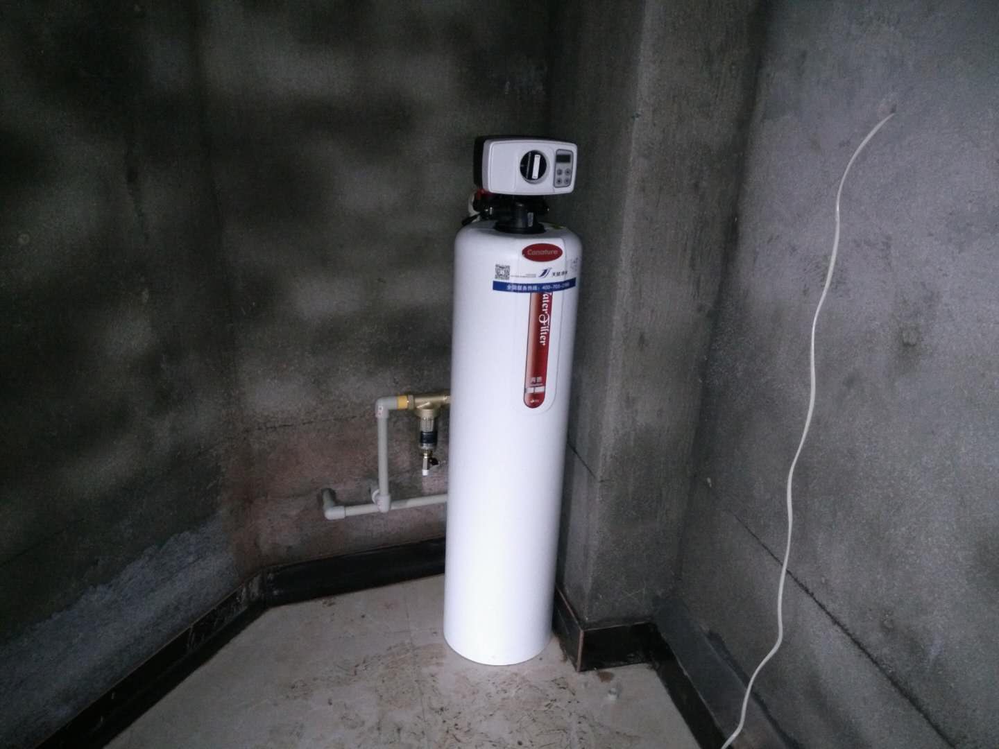 ŷK58